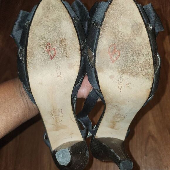 Jessica Bennett Slingback Sandals - Picture 7 of 7